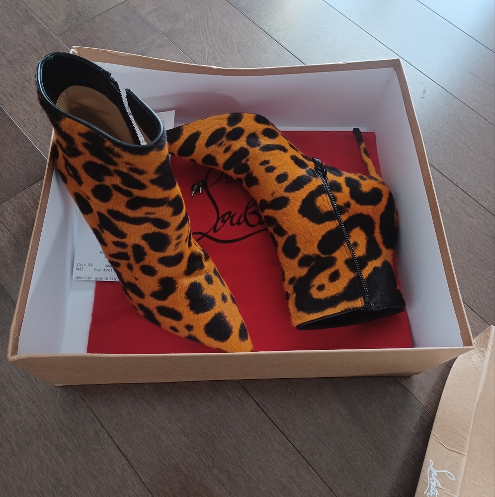 Christian Louboutin Booties NWT - Picture 7 of 16